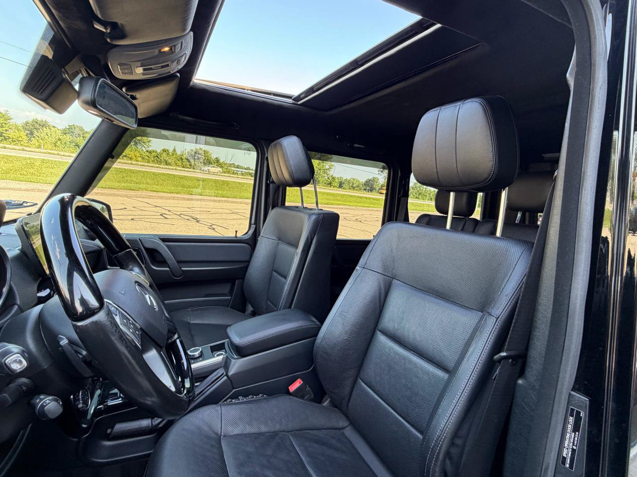 Used 2015 Mercedes-Benz G 550 image 13