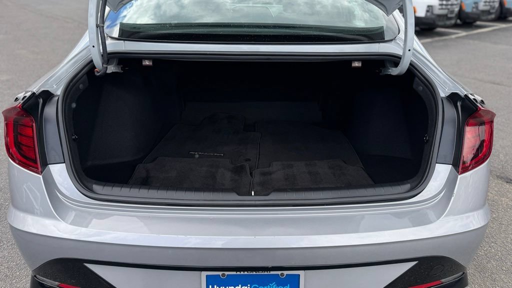 Certified 2023 Hyundai Sonata SEL w/ Convenience Package FWD image 8
