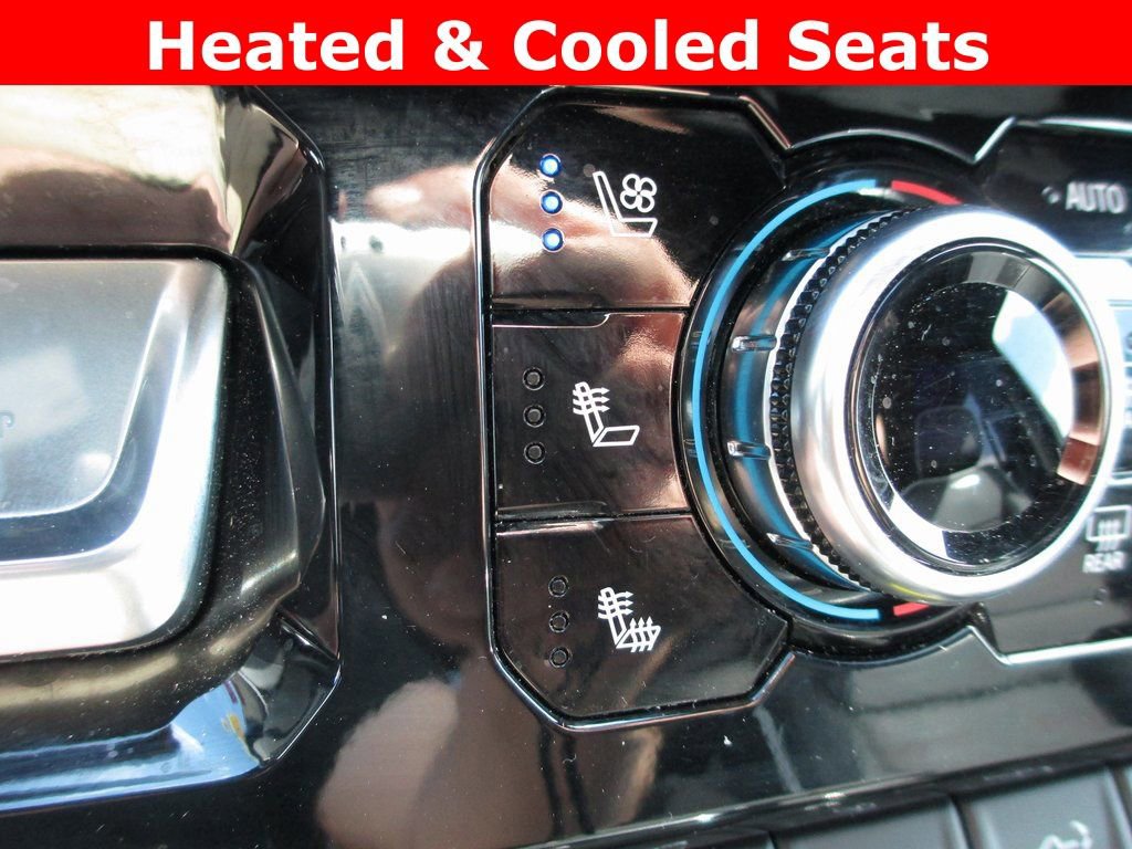 Used 2024 GMC Sierra 1500 AT4X image 18