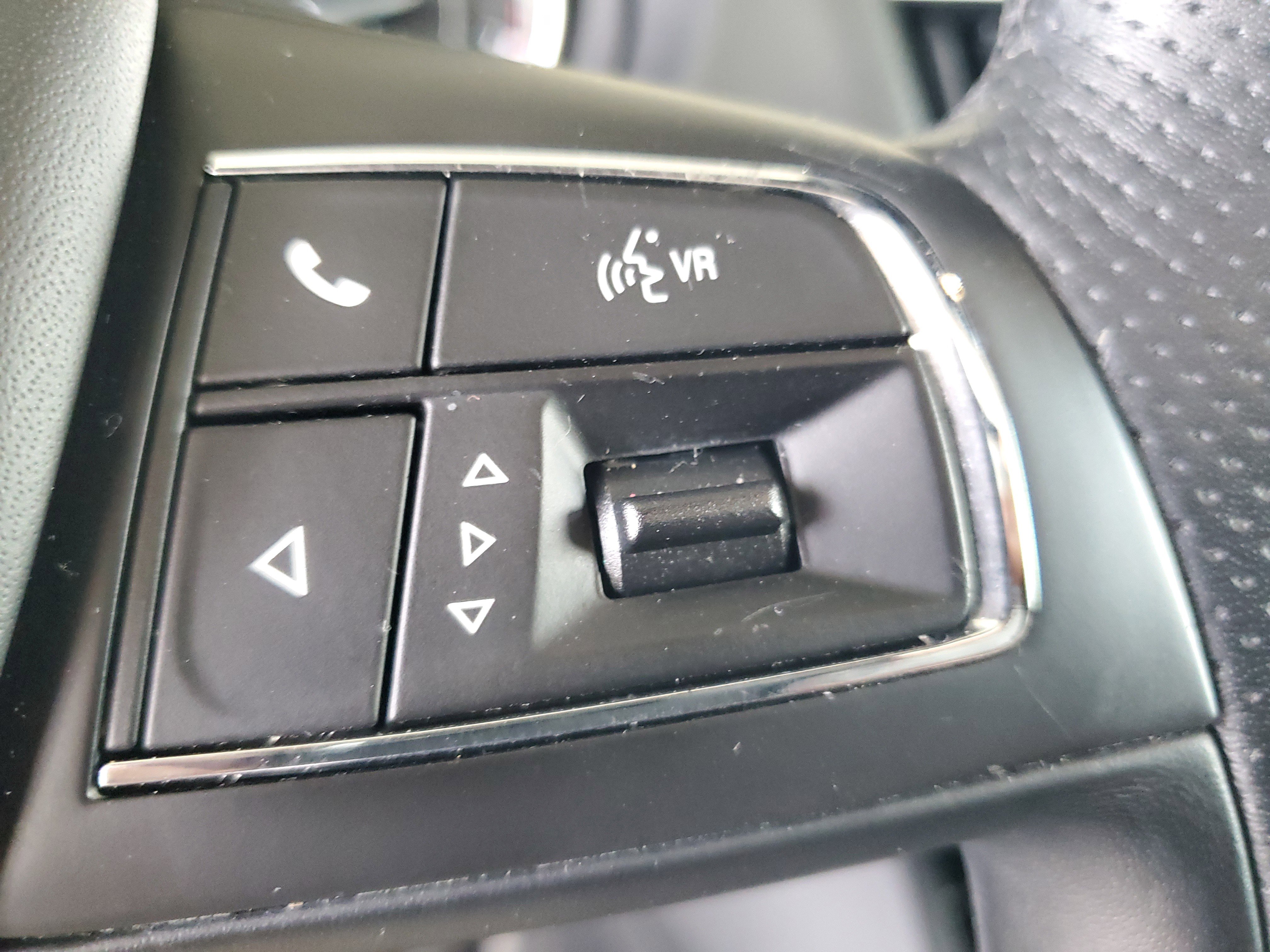 Used 2022 Maserati Levante GT AWD/4WD image 24