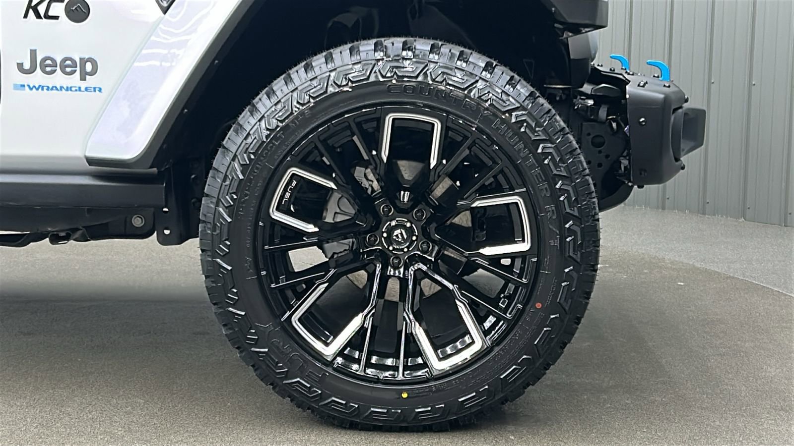 Used 2024 Jeep Wrangler Unlimited Rubicon 4xe image 9