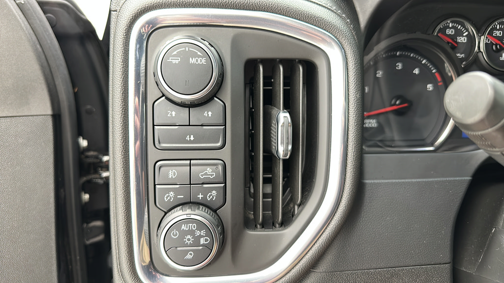 Used 2021 Chevrolet Silverado 3500 LT w/ All Star Edition AWD/4WD image 24
