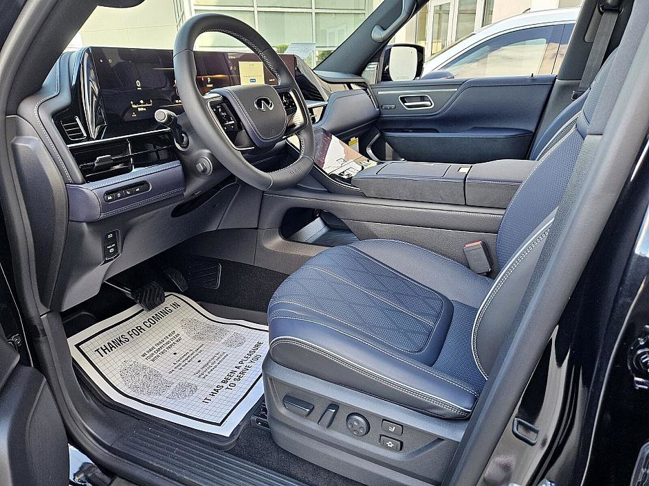 New 2026 INFINITI QX80 4WD image 6