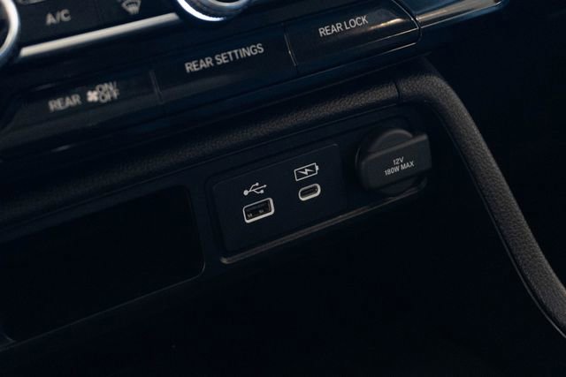 Used 2024 Honda Pilot Touring image 27
