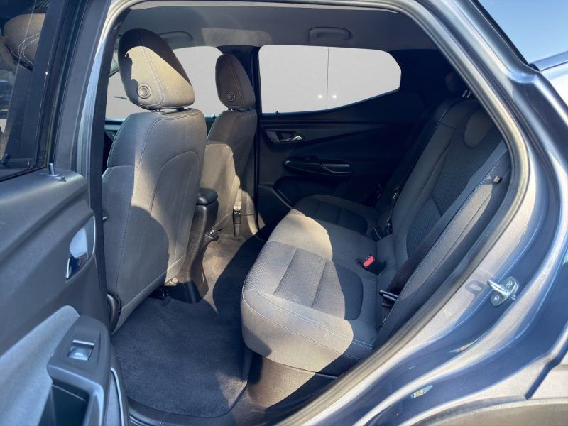 Used 2023 Chevrolet Bolt EUV LT w/ Driver Confidence Package FWD image 10