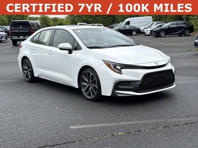 Used 2021 Toyota Corolla SE w/ SE Premium Package FWD image 1