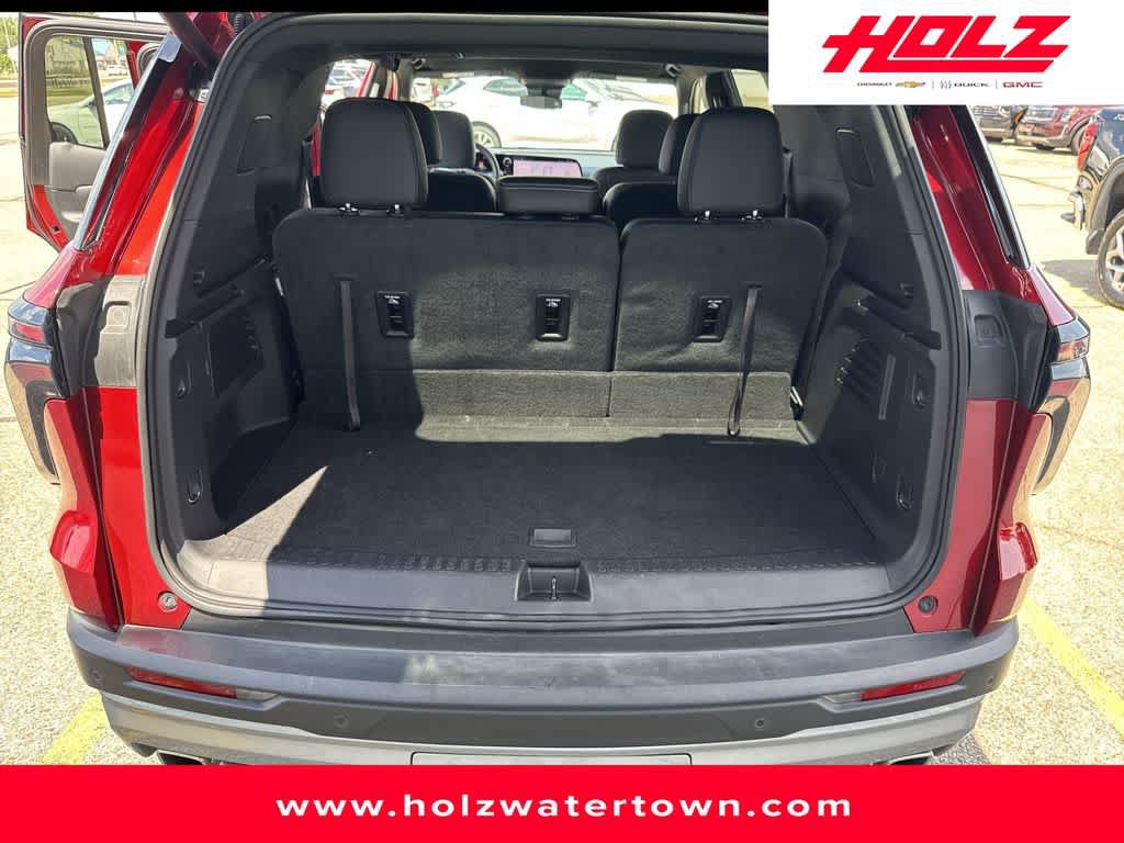 Certified 2025 Chevrolet Traverse LT AWD/4WD image 31