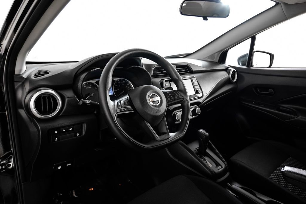 Used 2024 Nissan Versa S w/ Trunk Package image 3