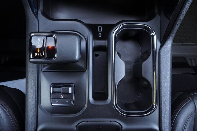 Used 2023 GMC Sierra 1500 AT4 w/ AT4 Premium Package image 24