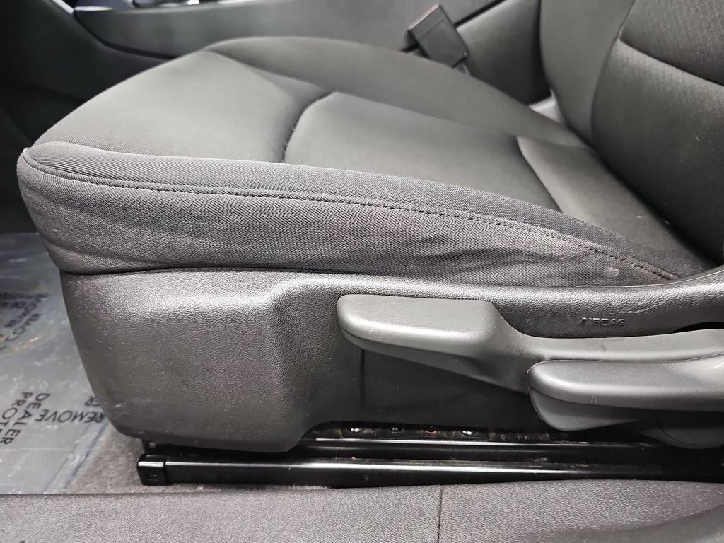 Used 2024 Chevrolet Malibu LS FWD image 27