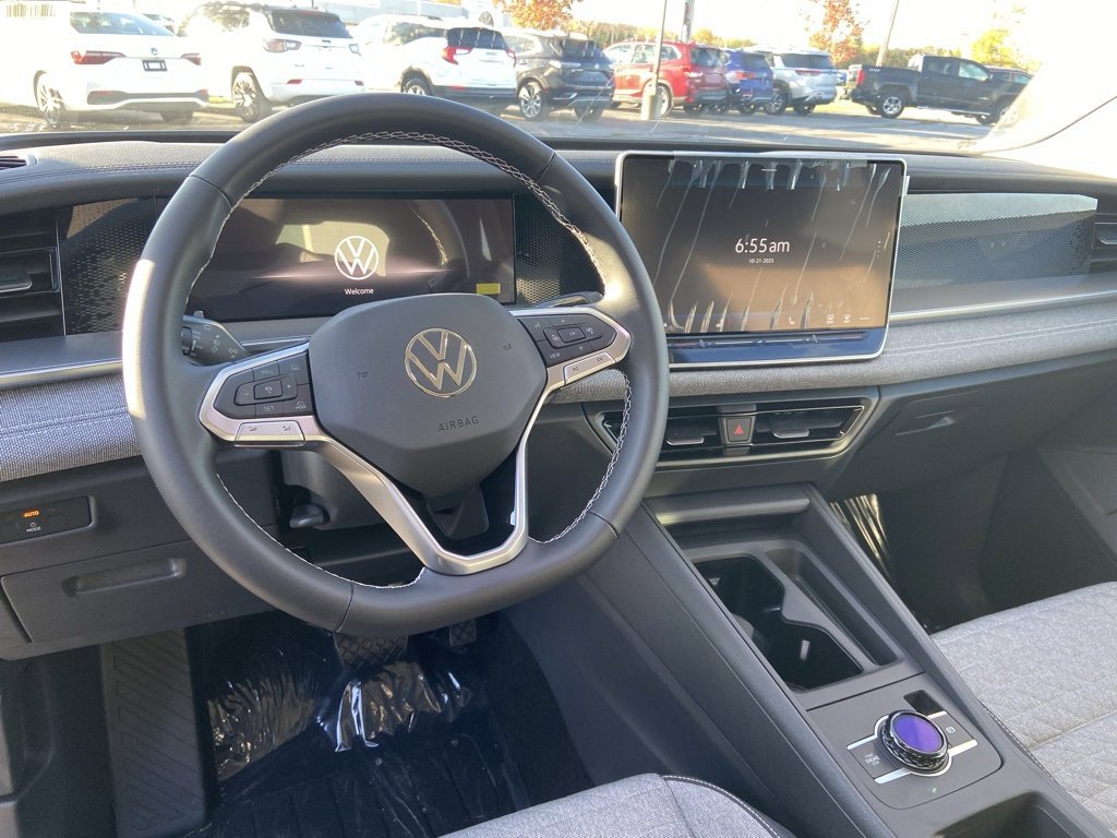 New 2026 Volkswagen Tiguan S image 9