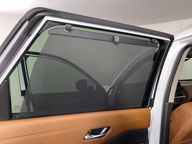 Used 2025 Nissan Pathfinder Platinum w/ Cargo Package FWD image 44