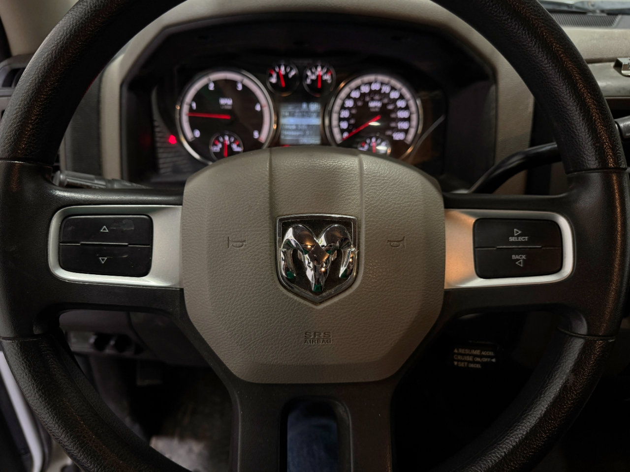 Used 2011 RAM 5500 2WD Regular Cab w/ ST Decor Group image 5