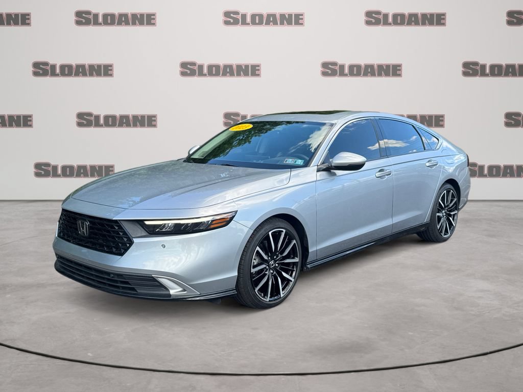 Used 2023 Honda Accord Touring video 1