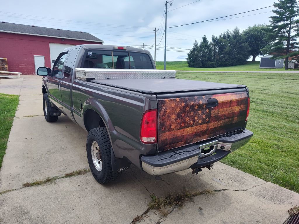 Used 2004 Ford F250 4x4 SuperCab Super Duty image 2