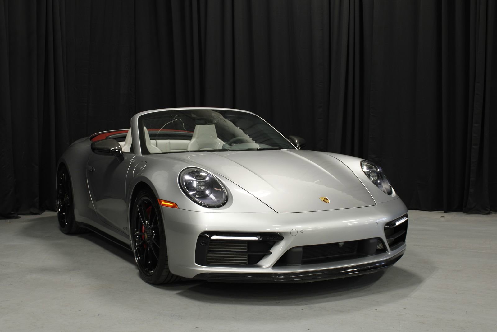 Certified 2024 Porsche 911 Carrera 4 GTS w/ Premium Package AWD/4WD image 22