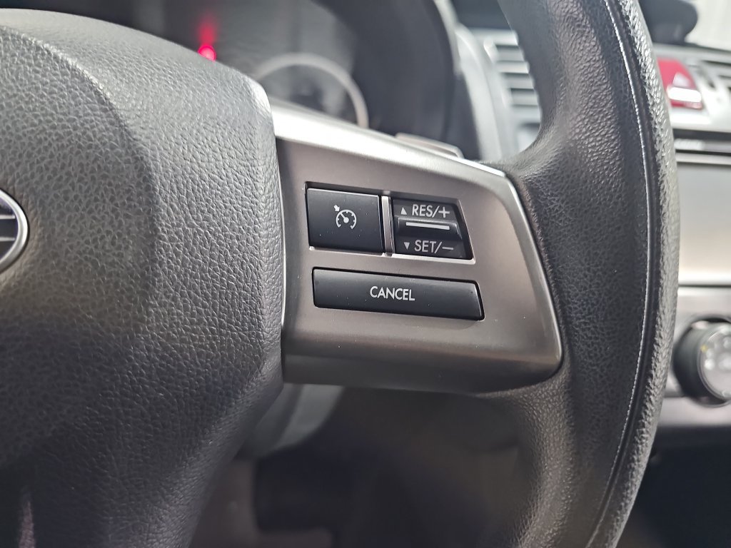 Used 2014 Subaru Crosstrek 2.0i Premium AWD/4WD image 17