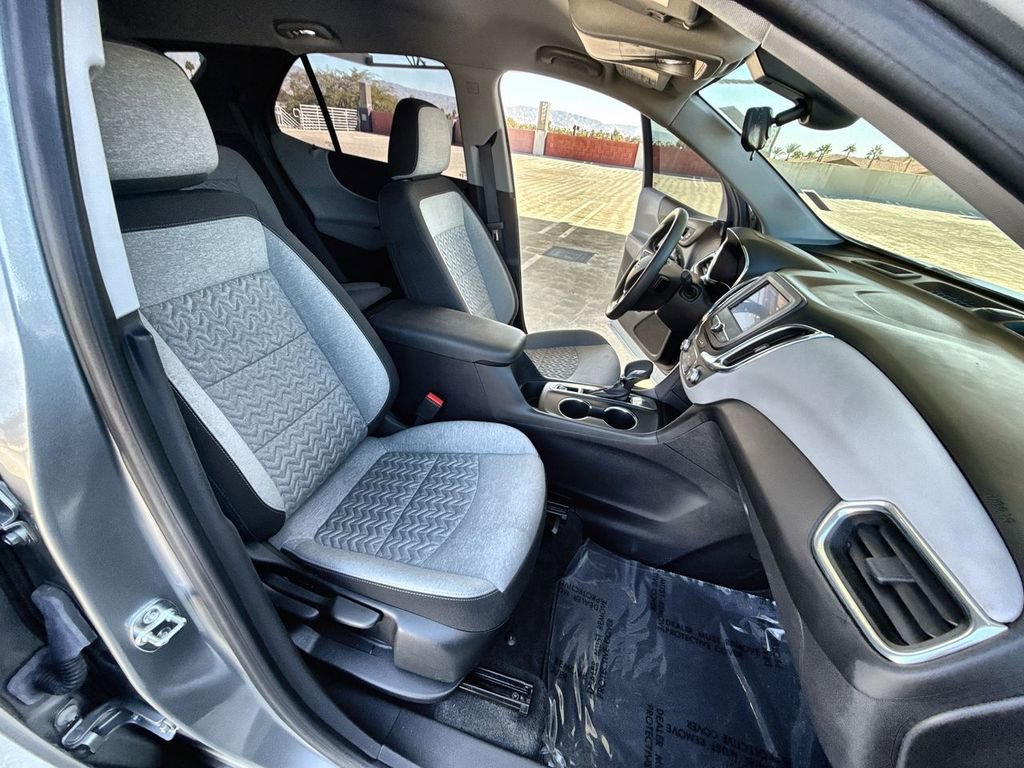 Used 2024 Chevrolet Equinox LS image 27