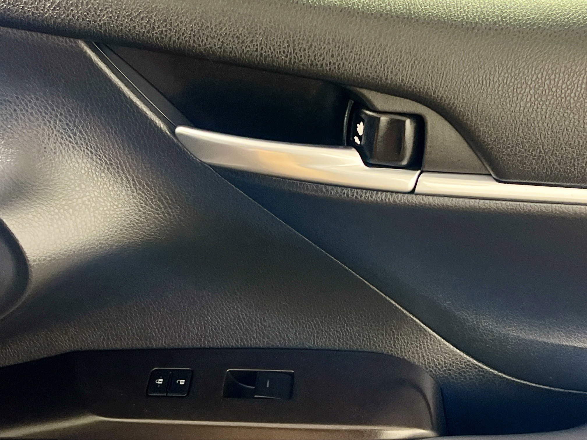 Used 2023 Toyota Camry SE image 31