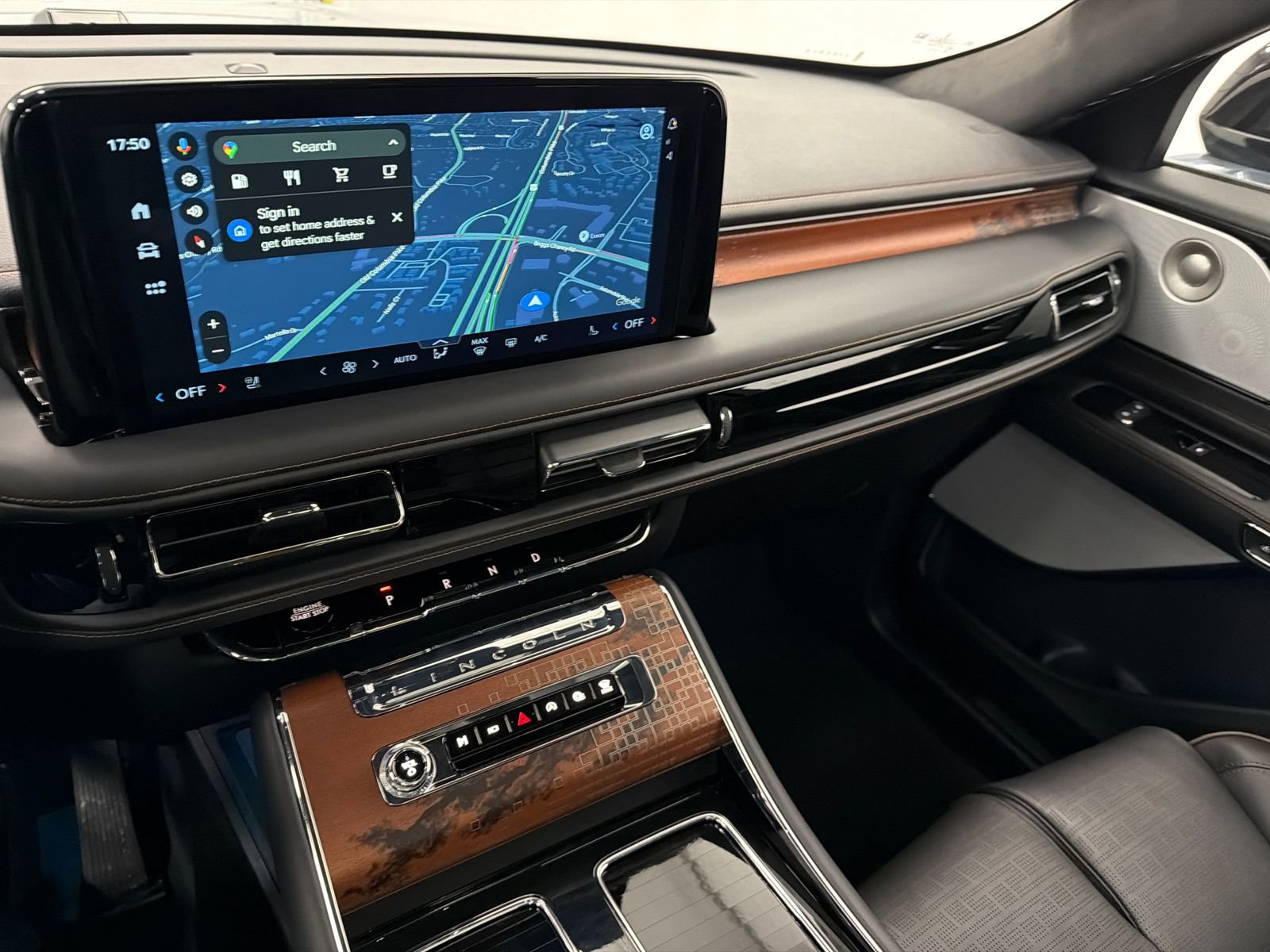 New 2026 Lincoln Aviator Black Label w/ Dynamic Handling Package AWD/4WD image 28