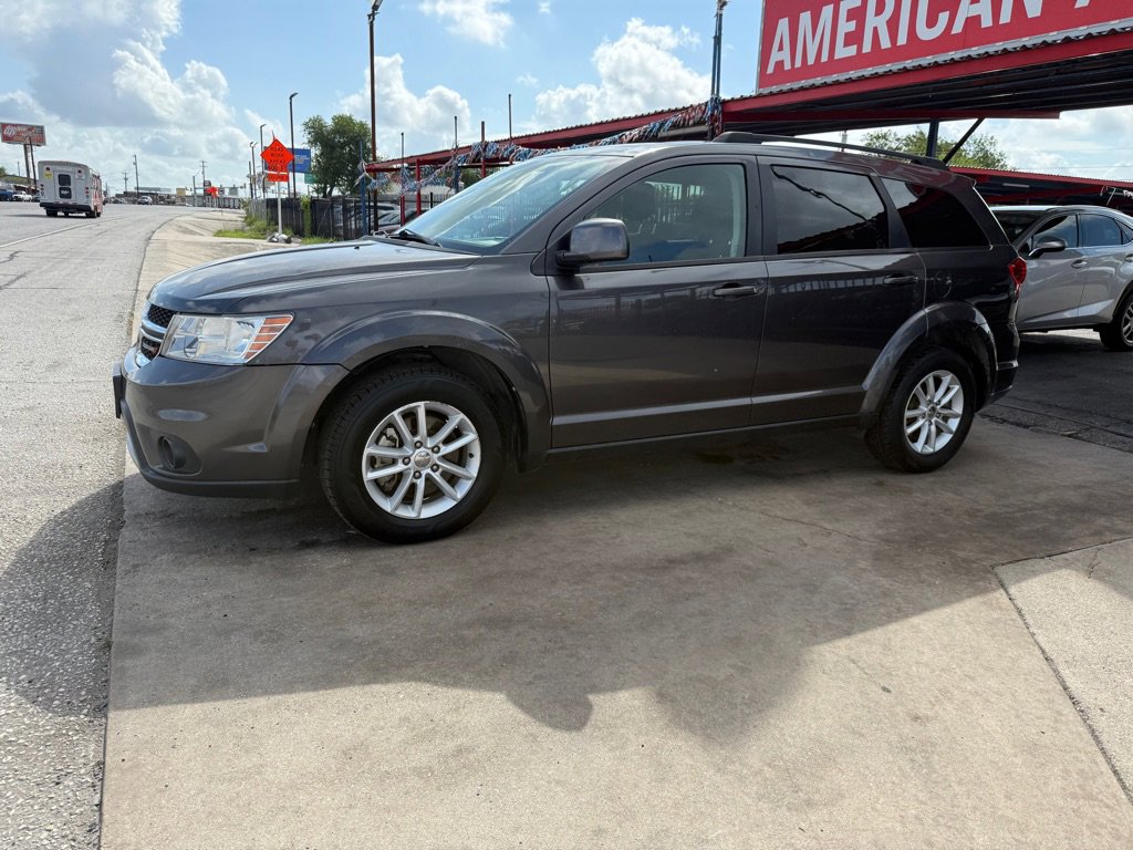 Used 2014 Dodge Journey SXT w/ Flexible Seating Group