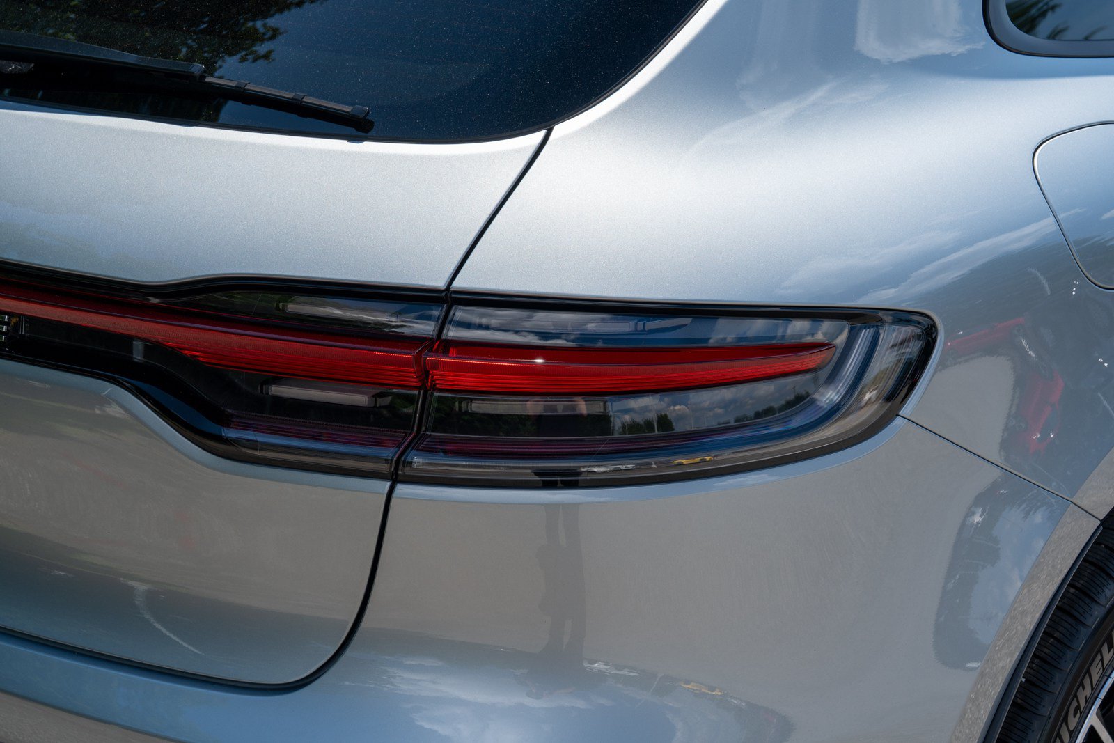 Certified 2026 Porsche Macan AWD/4WD image 14