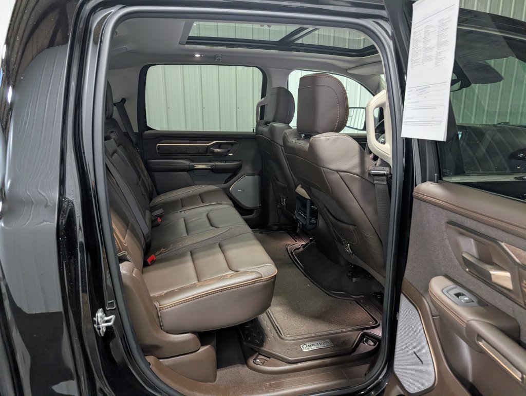 Used 2026 RAM 1500 Limited AWD/4WD image 30