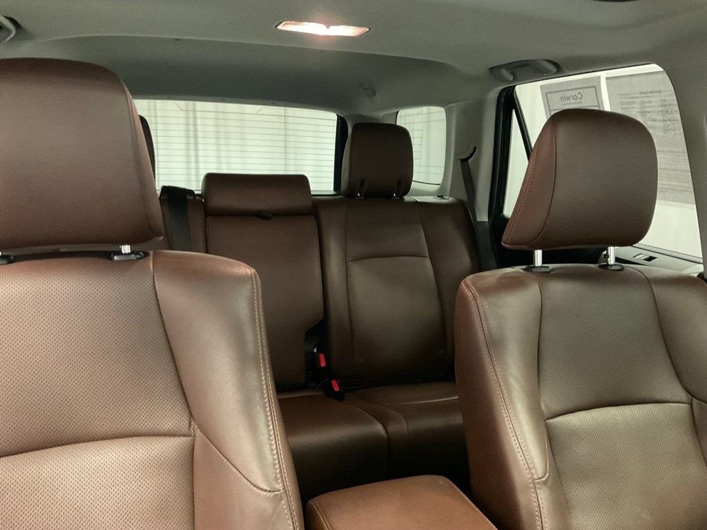 Used 2022 Toyota 4Runner Limited AWD/4WD image 29