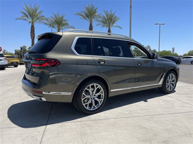 New 2026 BMW X7 xDrive40i image 6