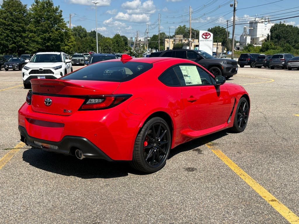 New 2026 Toyota GR86 Premium RWD image 5