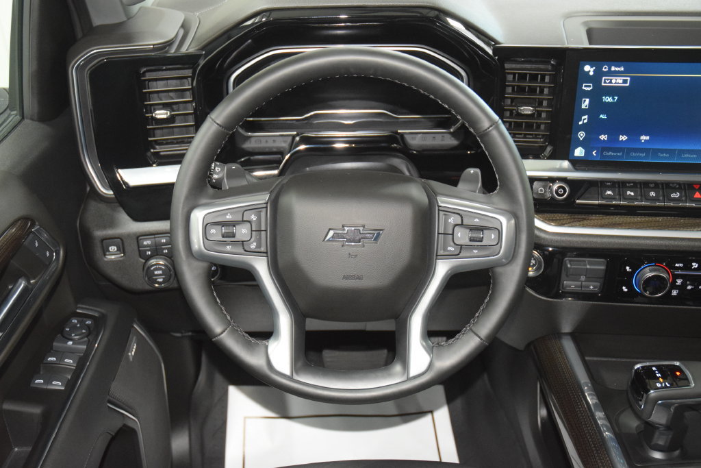 Used 2024 Chevrolet Silverado 1500 RST w/ Rally Edition AWD/4WD image 36