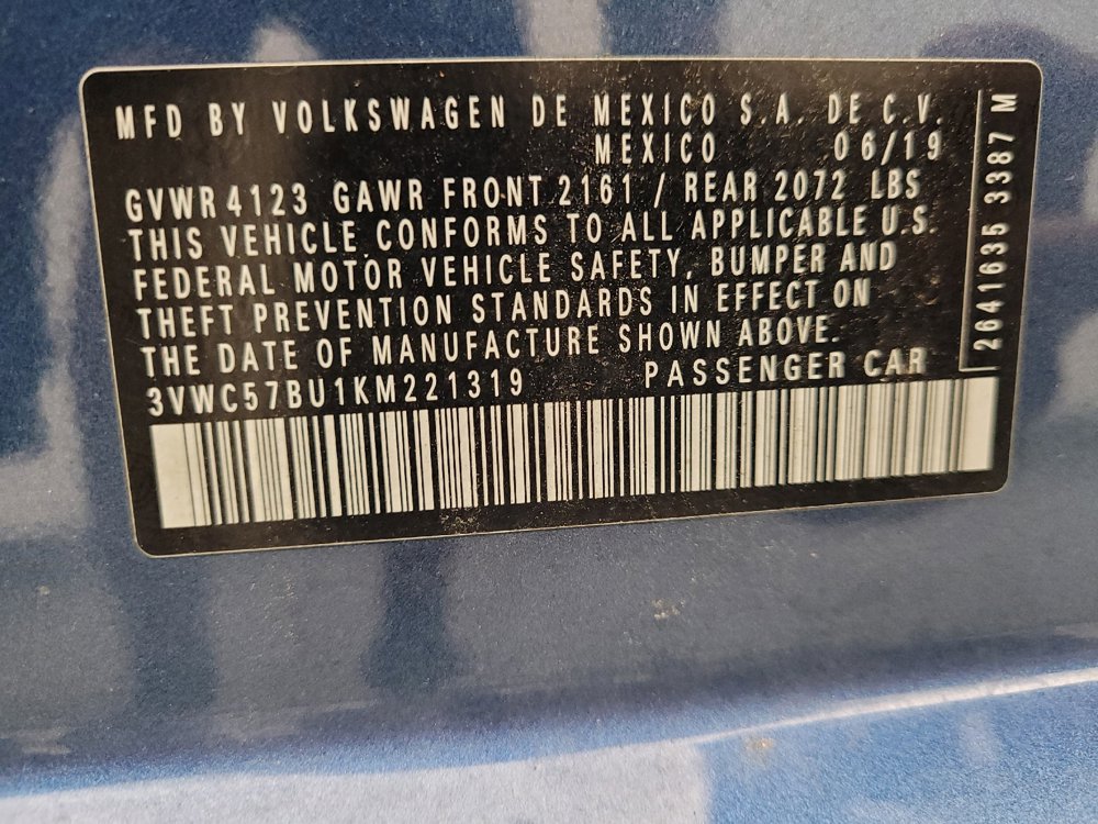 Used 2019 Volkswagen Jetta SE w/ Cold Weather Package FWD image 33