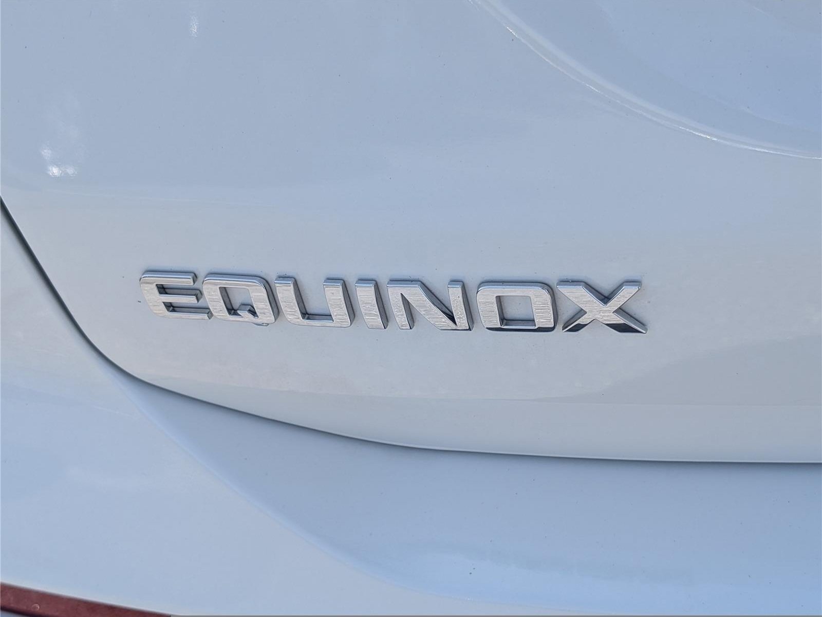 Used 2024 Chevrolet Equinox LT AWD/4WD image 9