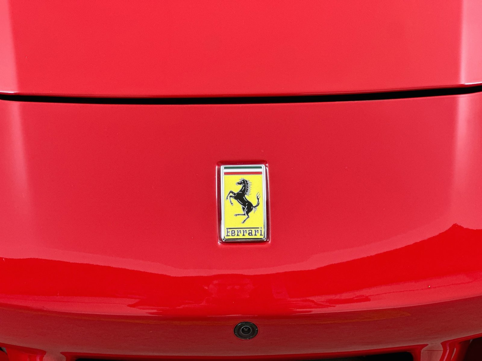 Used 2018 Ferrari 488 Spider RWD image 47