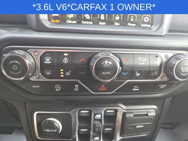 Used 2023 Jeep Wrangler Sahara w/ Cold Weather Group image 37