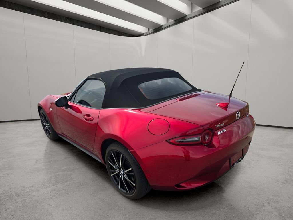 Used 2025 MAZDA MX-5 Miata Grand Touring w/ Weather Package image 5