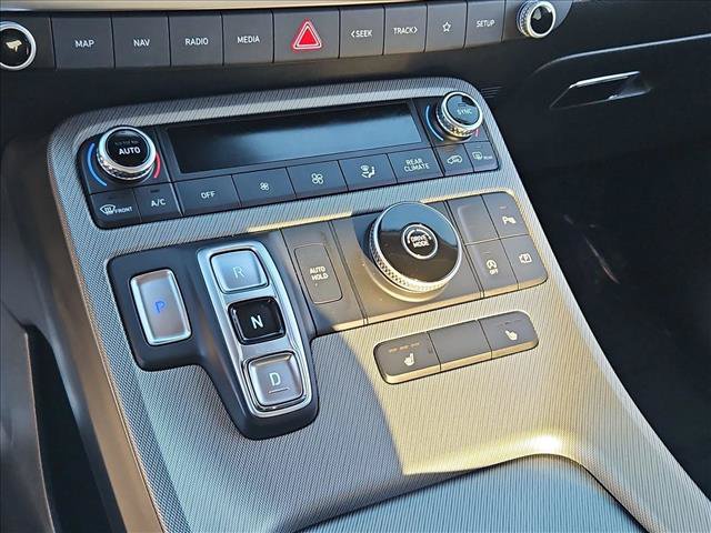 Used 2024 Hyundai Palisade SEL FWD image 12