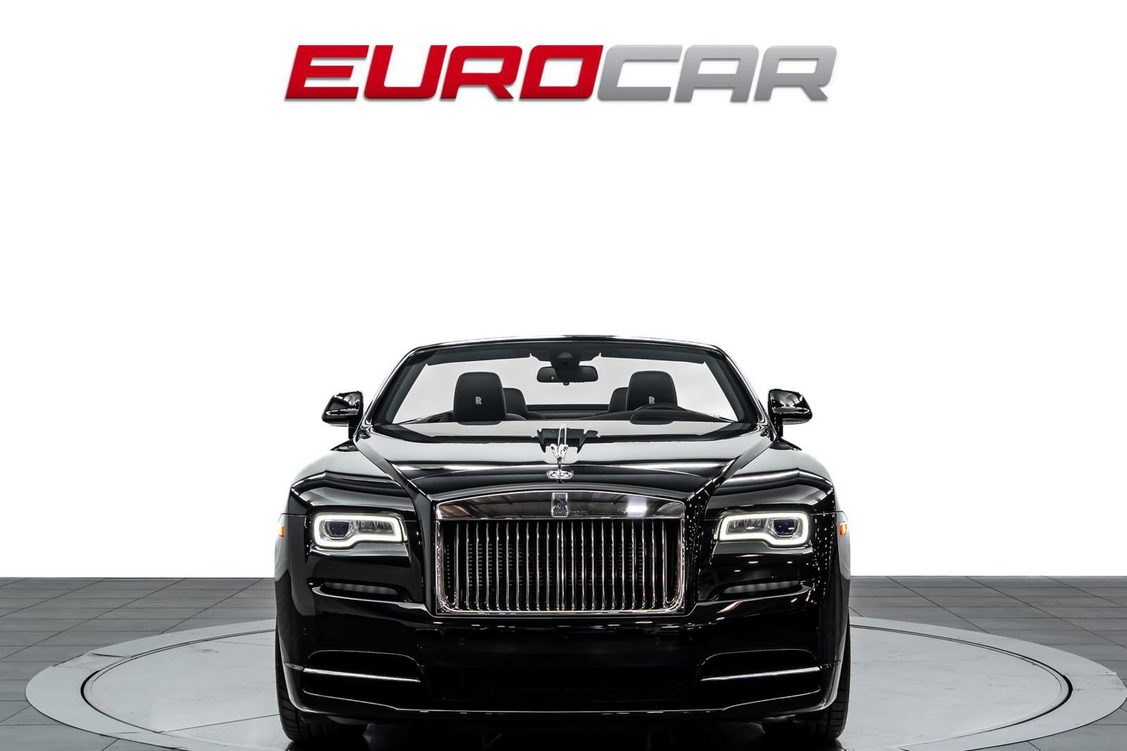 Used 2017 Rolls-Royce Dawn RWD image 10