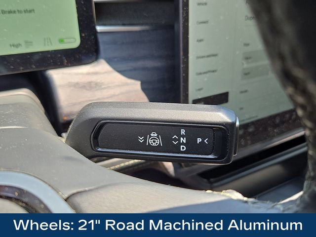 Used 2023 Rivian R1T Adventure AWD/4WD image 9