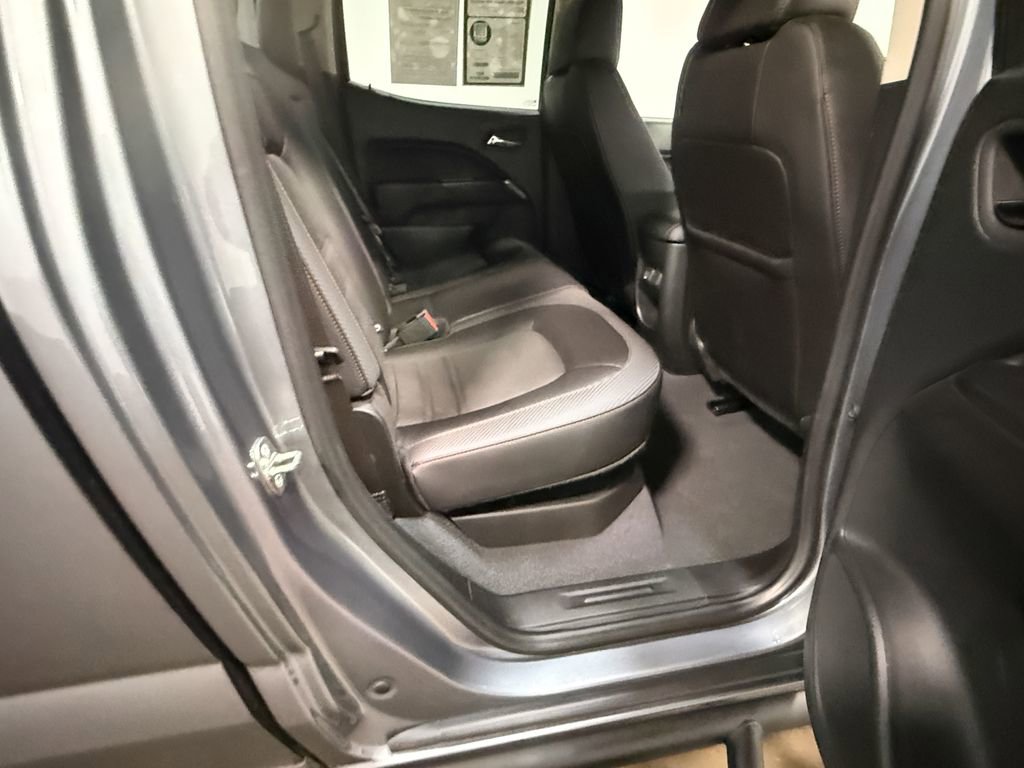 Used 2022 GMC Canyon AT4 image 68