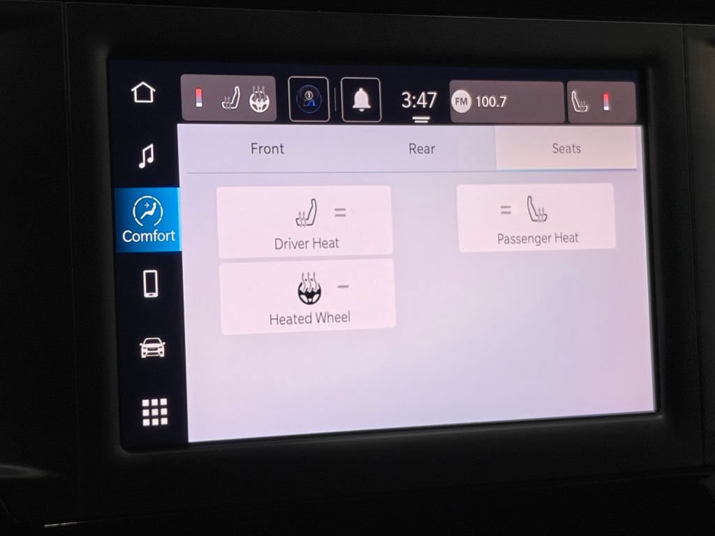 Used 2023 Chrysler Voyager LX FWD image 38