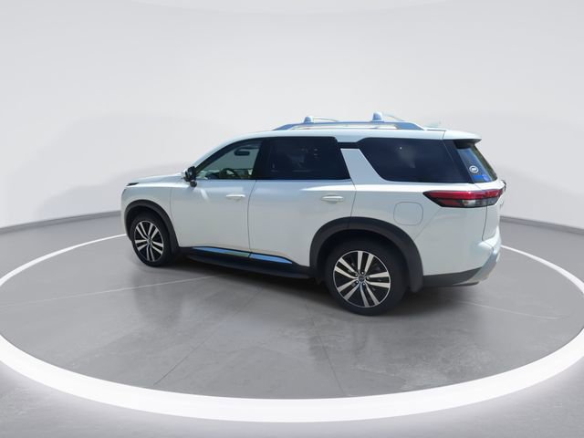 Used 2023 Nissan Pathfinder Platinum AWD/4WD image 6