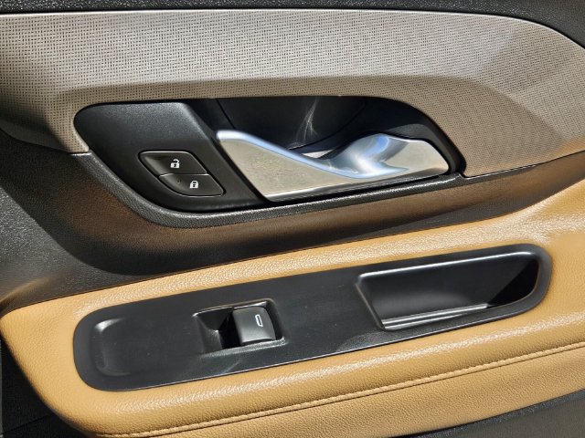 Used 2020 GMC Terrain SLT w/ Preferred Package FWD image 12