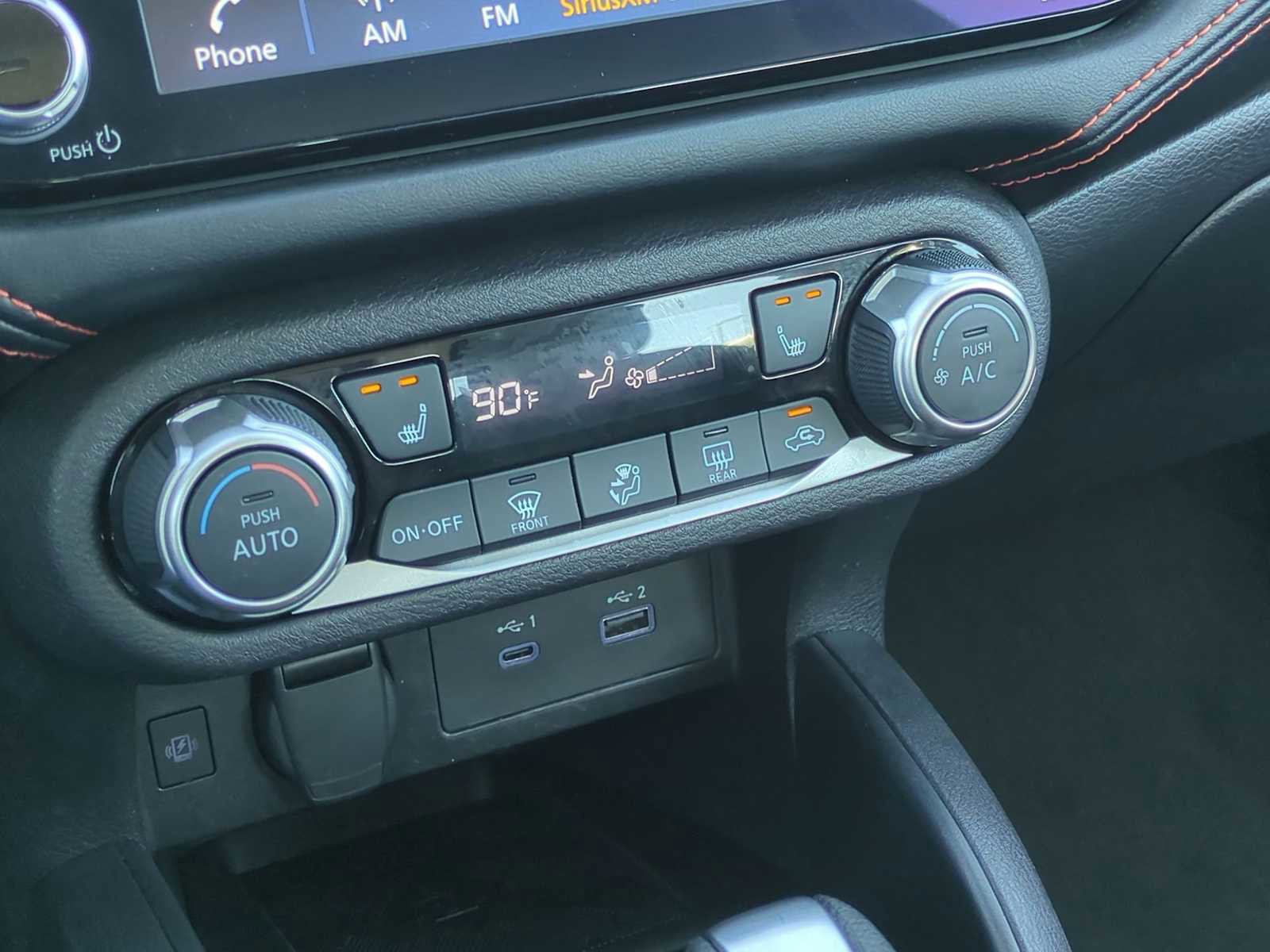 Used 2024 Nissan Versa SR image 17