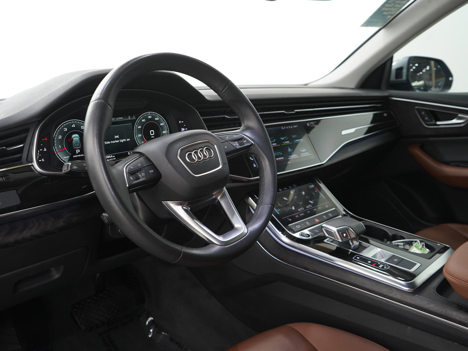 Used 2022 Audi Q8 Premium w/ Convenience Package AWD/4WD image 26