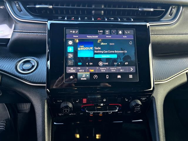 Certified 2023 Jeep Grand Cherokee L Laredo image 11