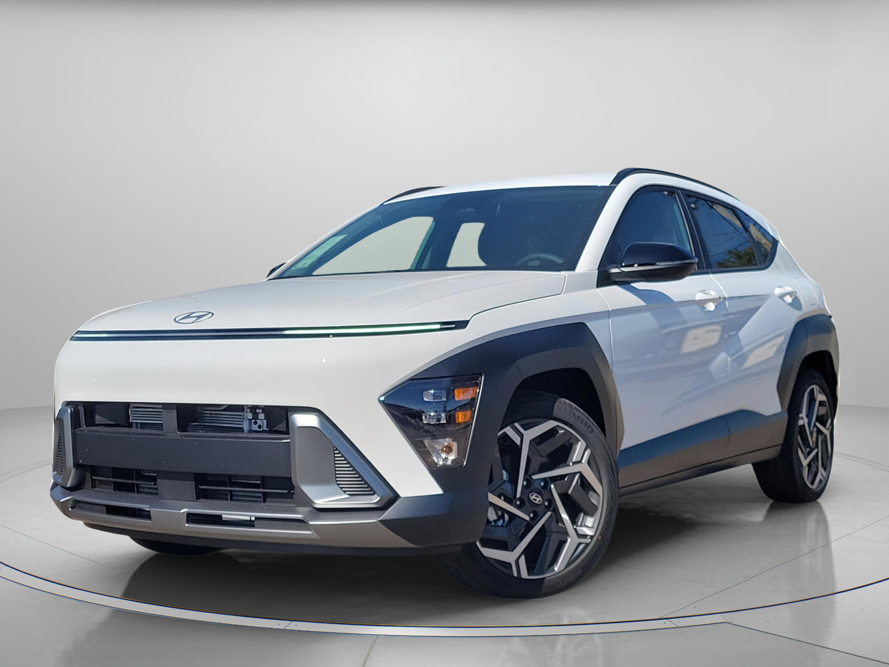 New 2026 Hyundai Kona SEL Premium image 2