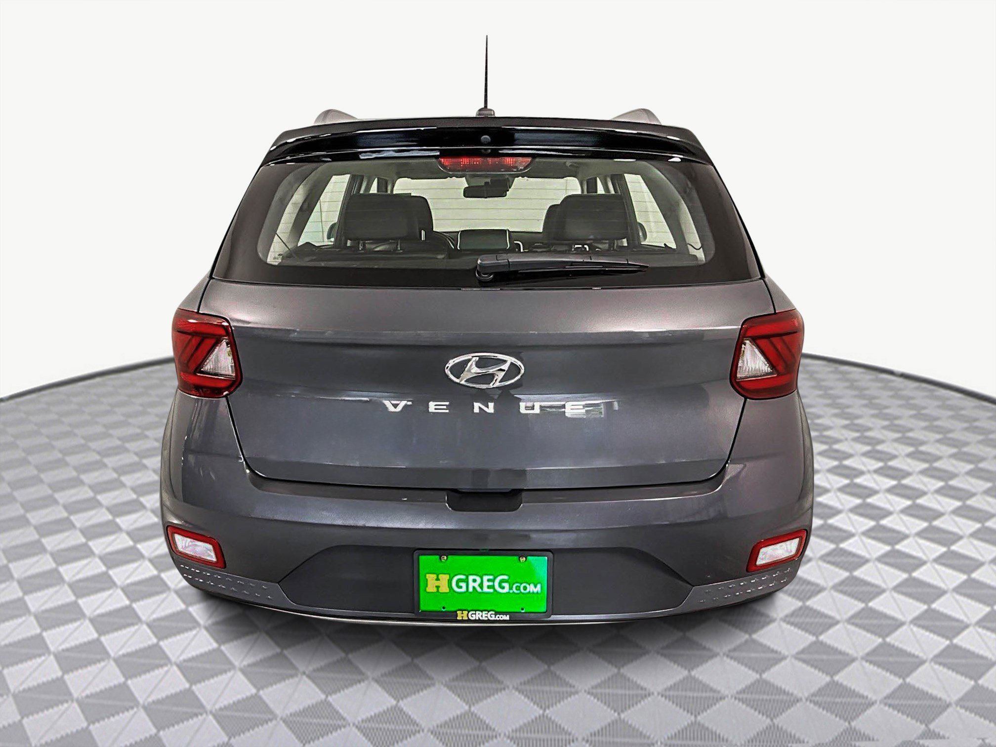 Used 2024 Hyundai Venue Limited image 7