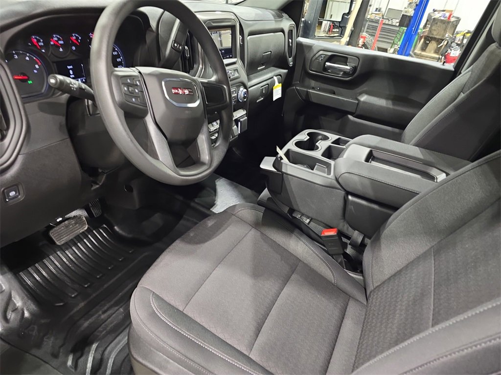 New 2026 GMC Sierra 2500 Pro w/ Convenience Package image 16