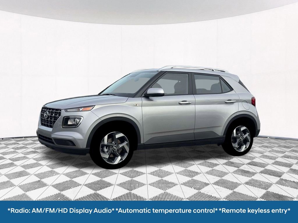 New 2026 Hyundai Venue SEL image 2